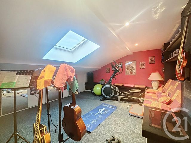 Appartement F5 à vendre - 5 pièces - 122.83 m2 - CHARTRES - 28 - CENTRE - Century 21 Maitrejean Immobilier