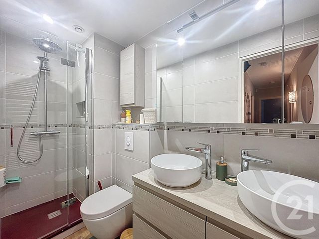 Appartement F5 à vendre - 5 pièces - 122.83 m2 - CHARTRES - 28 - CENTRE - Century 21 Maitrejean Immobilier