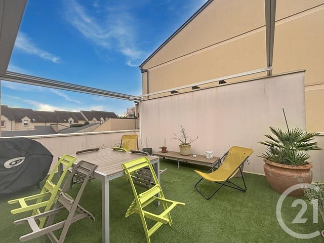 Appartement F5 à vendre - 5 pièces - 122.83 m2 - CHARTRES - 28 - CENTRE - Century 21 Maitrejean Immobilier