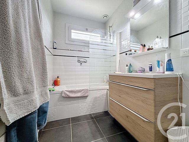 Afficher la photo en grand maison à vendre - 4 pièces - 95.0 m2 - LEVES - 28 - CENTRE - Century 21 Maitrejean Immobilier