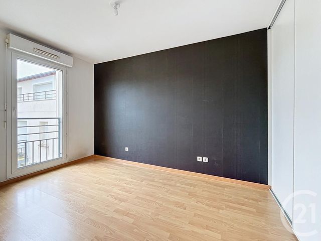 Appartement F3 à vendre - 3 pièces - 65.6 m2 - CHARTRES - 28 - CENTRE - Century 21 Maitrejean Immobilier