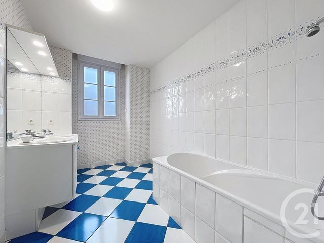 maison à vendre - 6 pièces - 123.25 m2 - CHARTRES - 28 - CENTRE - Century 21 Maitrejean Immobilier