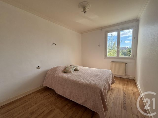 maison à vendre - 4 pièces - 65.0 m2 - CHARTRES - 28 - CENTRE - Century 21 Maitrejean Immobilier