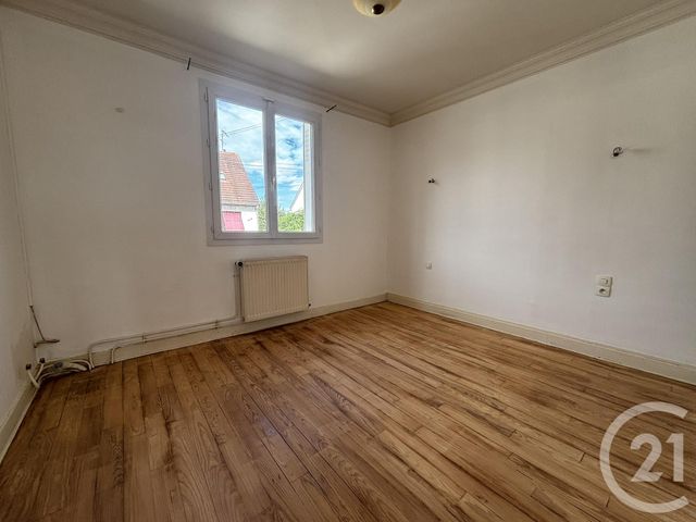 maison à vendre - 4 pièces - 65.0 m2 - CHARTRES - 28 - CENTRE - Century 21 Maitrejean Immobilier