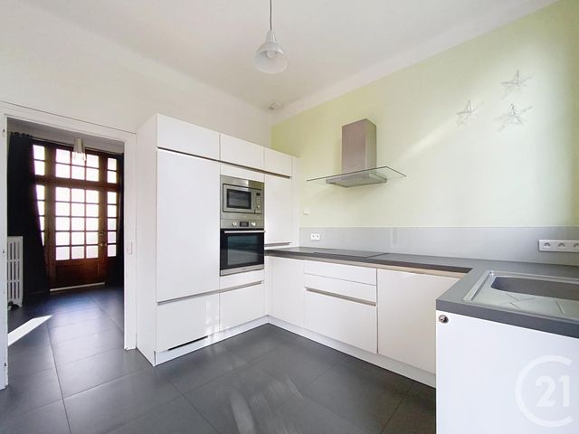 Afficher la photo en grand maison à vendre - 7 pièces - 130.0 m2 - CHARTRES - 28 - CENTRE - Century 21 Maitrejean Immobilier