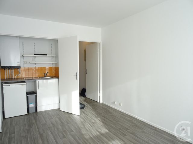 Appartement F1 à vendre - 1 pièce - 19.68 m2 - CHARTRES - 28 - CENTRE - Century 21 Maitrejean Immobilier