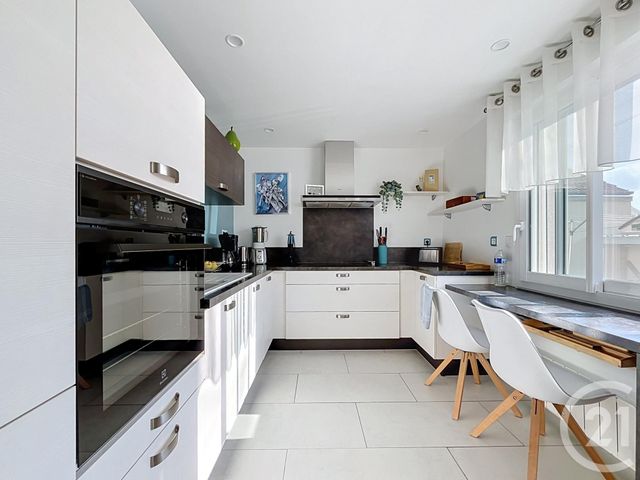 maison à vendre - 5 pièces - 134.0 m2 - CHARTRES - 28 - CENTRE - Century 21 Maitrejean Immobilier