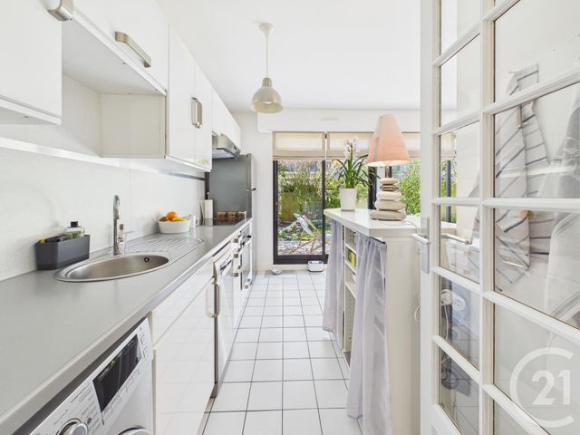 Appartement F3 à vendre - 3 pièces - 68.12 m2 - CHARTRES - 28 - CENTRE - Century 21 Maitrejean Immobilier