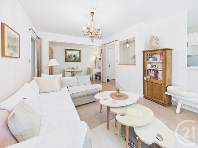 Appartement F3 à vendre - 3 pièces - 68.12 m2 - CHARTRES - 28 - CENTRE - Century 21 Maitrejean Immobilier