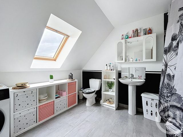 maison à vendre - 5 pièces - 107.08 m2 - ST GEORGES SUR EURE - 28 - CENTRE - Century 21 Maitrejean Immobilier