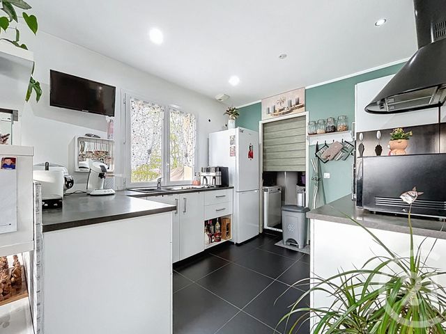 maison à vendre - 5 pièces - 107.08 m2 - ST GEORGES SUR EURE - 28 - CENTRE - Century 21 Maitrejean Immobilier