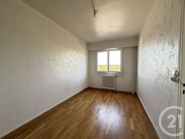 Appartement F2 à vendre - 2 pièces - 44.0 m2 - CHARTRES - 28 - CENTRE - Century 21 Maitrejean Immobilier