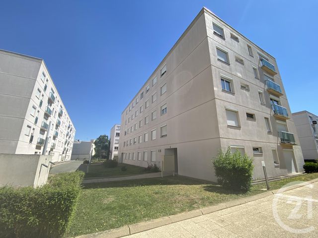 Appartement F3 à vendre - 3 pièces - 74.0 m2 - CHARTRES - 28 - CENTRE - Century 21 Maitrejean Immobilier
