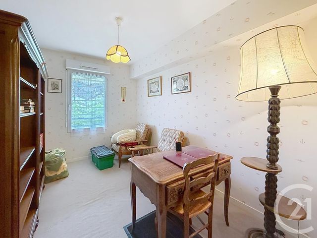 Appartement F4 à vendre - 5 pièces - 91.71 m2 - CHARTRES - 28 - CENTRE - Century 21 Maitrejean Immobilier