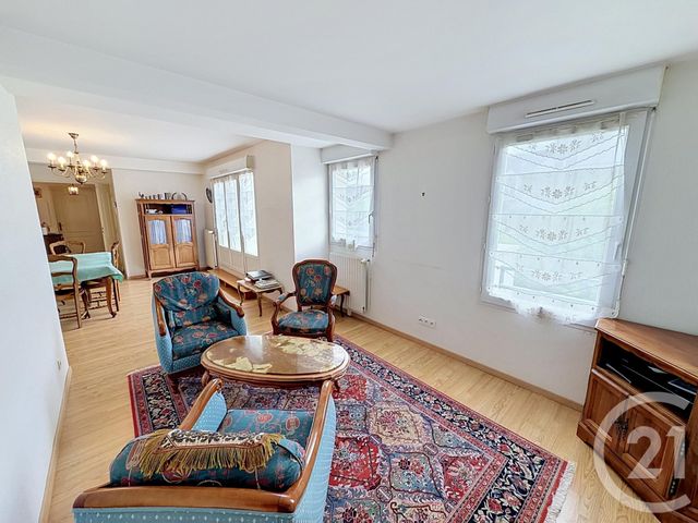 Appartement F4 à vendre - 5 pièces - 91.71 m2 - CHARTRES - 28 - CENTRE - Century 21 Maitrejean Immobilier