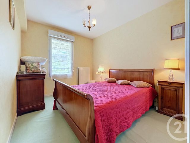 Appartement F4 à vendre - 5 pièces - 91.71 m2 - CHARTRES - 28 - CENTRE - Century 21 Maitrejean Immobilier