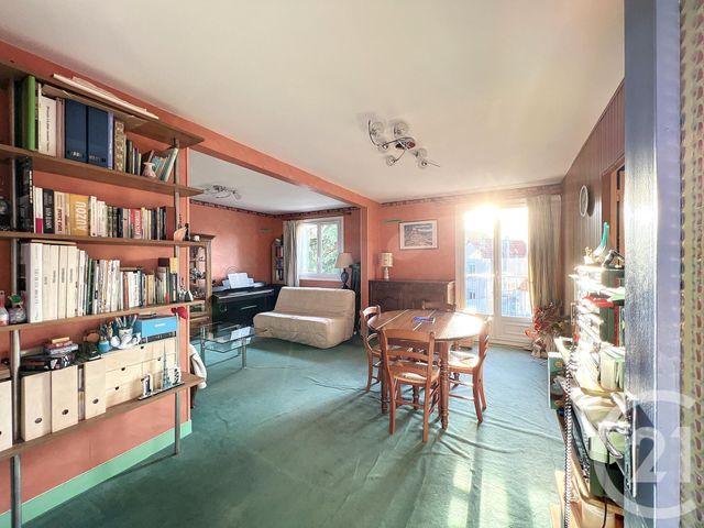 Appartement F5 à vendre - 4 pièces - 94.73 m2 - CHARTRES - 28 - CENTRE - Century 21 Maitrejean Immobilier