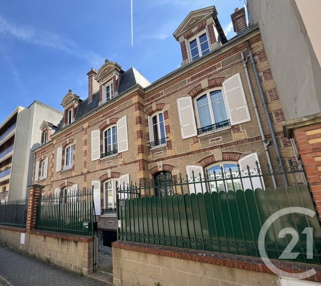 maison à vendre - 7 pièces - 185.0 m2 - CHARTRES - 28 - CENTRE - Century 21 Maitrejean Immobilier