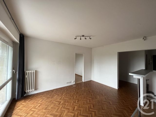 Appartement F2 à louer - 2 pièces - 43.4 m2 - CHARTRES - 28 - CENTRE - Century 21 Maitrejean Immobilier