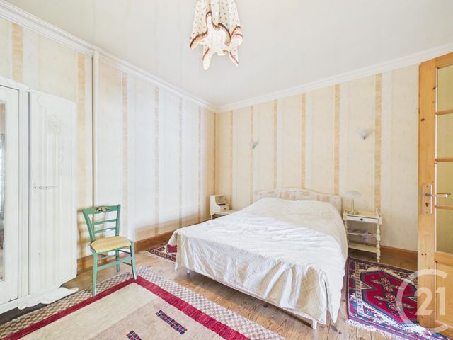 maison à vendre - 8 pièces - 194.0 m2 - CHARTRES - 28 - CENTRE - Century 21 Maitrejean Immobilier