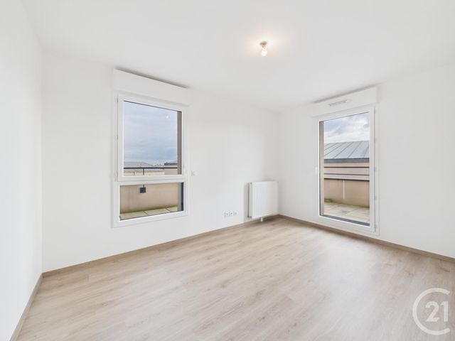 Appartement F3 à vendre - 3 pièces - 57.36 m2 - CHARTRES - 28 - CENTRE - Century 21 Maitrejean Immobilier