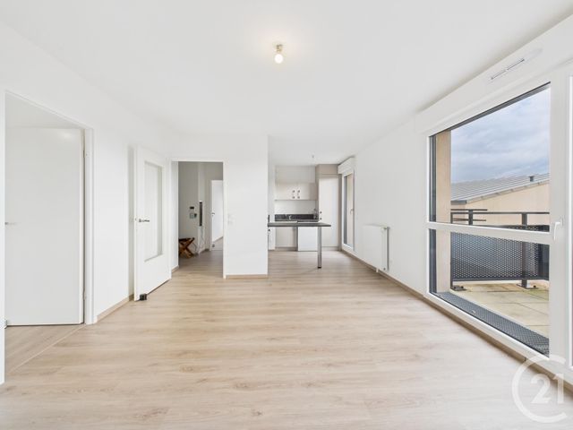 Appartement F3 à vendre - 3 pièces - 57.36 m2 - CHARTRES - 28 - CENTRE - Century 21 Maitrejean Immobilier