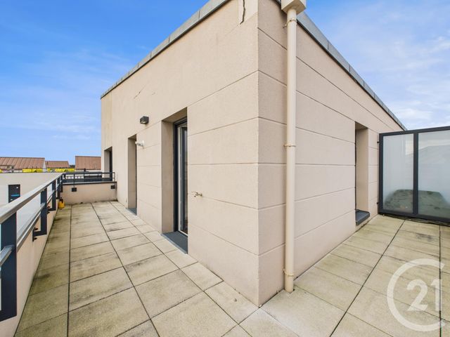 Appartement F3 à vendre - 3 pièces - 57.36 m2 - CHARTRES - 28 - CENTRE - Century 21 Maitrejean Immobilier