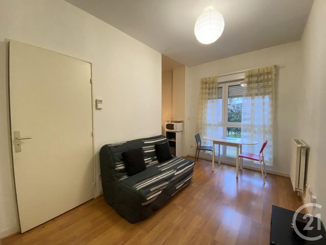 Appartement F1 à vendre - 1 pièce - 18.63 m2 - CHARTRES - 28 - CENTRE - Century 21 Maitrejean Immobilier