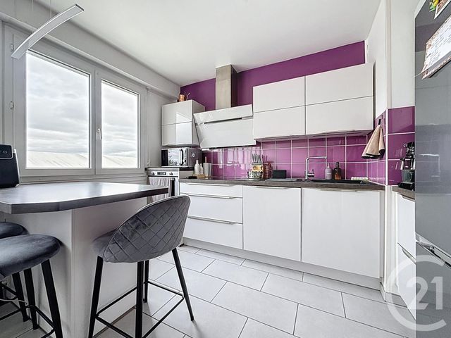 Appartement T2 à vendre - 2 pièces - 47.0 m2 - CHARTRES - 28 - CENTRE - Century 21 Maitrejean Immobilier