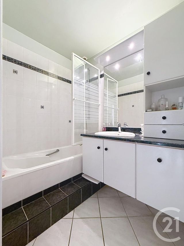 maison à vendre - 6 pièces - 94.05 m2 - CHARTRES - 28 - CENTRE - Century 21 Maitrejean Immobilier