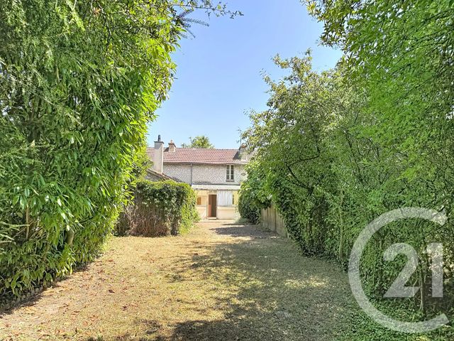 maison à vendre - 3 pièces - 65.8 m2 - CHARTRES - 28 - CENTRE - Century 21 Maitrejean Immobilier