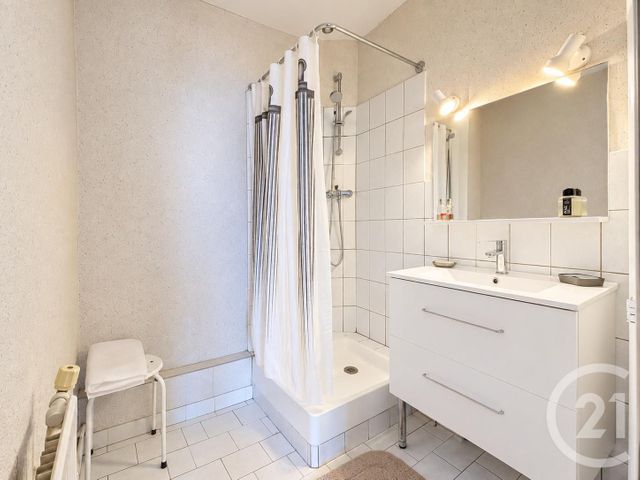 maison à vendre - 6 pièces - 145.65 m2 - CHARTRES - 28 - CENTRE - Century 21 Maitrejean Immobilier