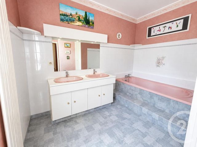 maison à vendre - 6 pièces - 145.65 m2 - CHARTRES - 28 - CENTRE - Century 21 Maitrejean Immobilier