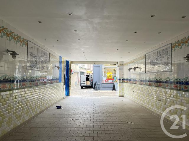 Afficher la photo en grand immeuble à vendre - 185.0 m2 - CHARTRES - 28 - CENTRE - Century 21 Maitrejean Immobilier