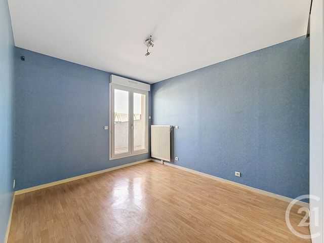 Appartement F4 à vendre - 5 pièces - 102.0 m2 - CHARTRES - 28 - CENTRE - Century 21 Maitrejean Immobilier