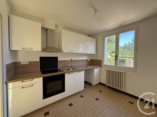 maison à louer - 5 pièces - 110.4 m2 - CHARTRES - 28 - CENTRE - Century 21 Maitrejean Immobilier