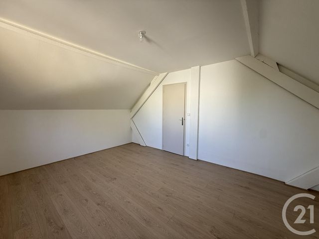 maison à louer - 5 pièces - 110.4 m2 - CHARTRES - 28 - CENTRE - Century 21 Maitrejean Immobilier