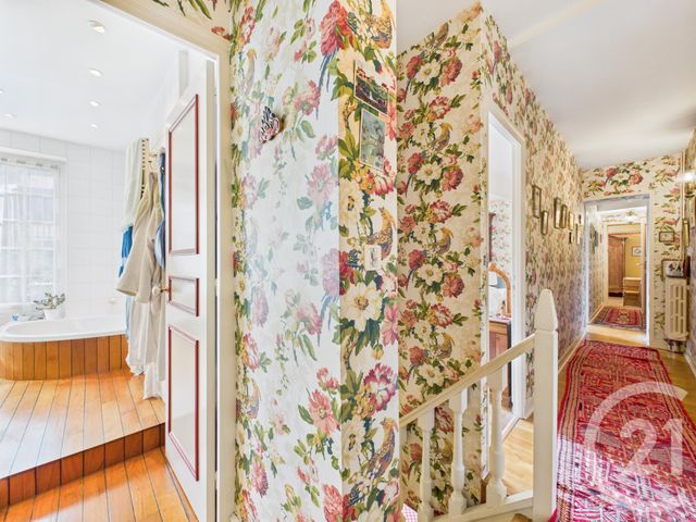 maison à vendre - 9 pièces - 255.0 m2 - CHARTRES - 28 - CENTRE - Century 21 Maitrejean Immobilier