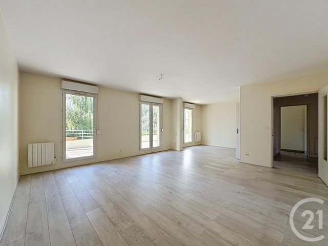 Appartement F4 à vendre - 4 pièces - 83.3 m2 - CHARTRES - 28 - CENTRE - Century 21 Maitrejean Immobilier