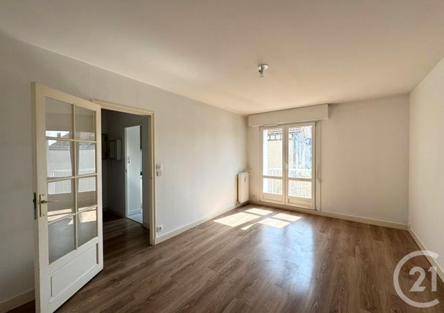 Appartement T2 à louer - 2 pièces - 43.74 m2 - CHARTRES - 28 - CENTRE - Century 21 Maitrejean Immobilier