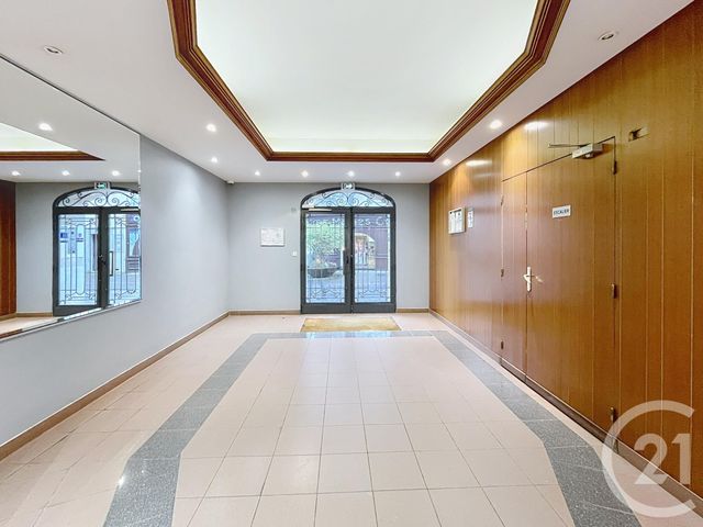 Appartement F2 à vendre - 2 pièces - 30.65 m2 - CHARTRES - 28 - CENTRE - Century 21 Maitrejean Immobilier