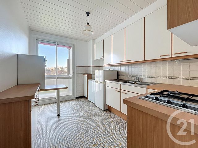 Appartement F3 à vendre - 3 pièces - 69.2 m2 - CHARTRES - 28 - CENTRE - Century 21 Maitrejean Immobilier