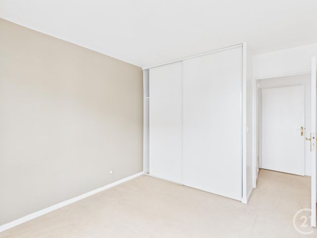 Appartement T3 à vendre - 3 pièces - 67.83 m2 - CHARTRES - 28 - CENTRE - Century 21 Maitrejean Immobilier