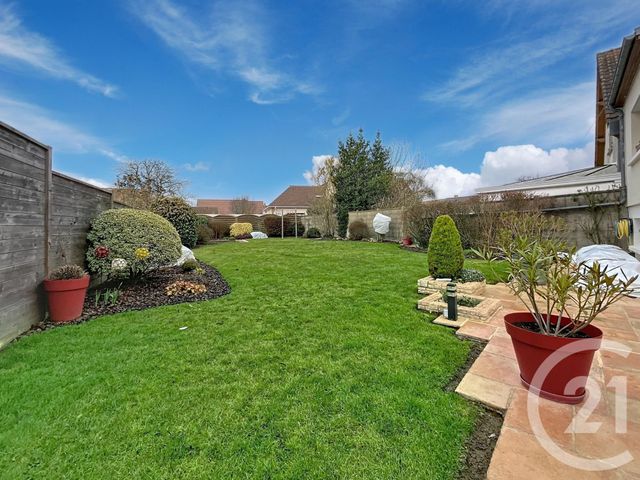 maison à vendre - 6 pièces - 116.7 m2 - CHAMPHOL - 28 - CENTRE - Century 21 Maitrejean Immobilier