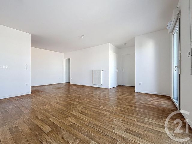 Appartement F3 à vendre - 3 pièces - 61.79 m2 - LUCE - 28 - CENTRE - Century 21 Maitrejean Immobilier