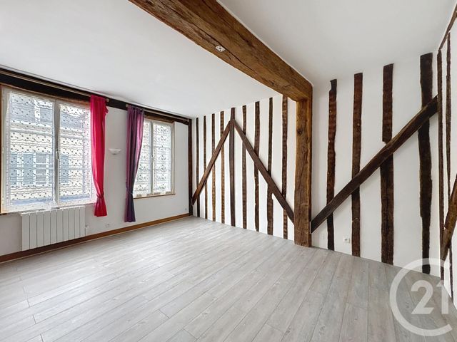Afficher la photo en grand Appartement F1 à vendre - 2 pièces - 38.79 m2 - CHARTRES - 28 - CENTRE - Century 21 Maitrejean Immobilier