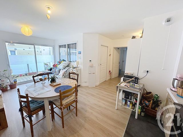 Appartement F3 à vendre - 4 pièces - 63.1 m2 - CHARTRES - 28 - CENTRE - Century 21 Maitrejean Immobilier