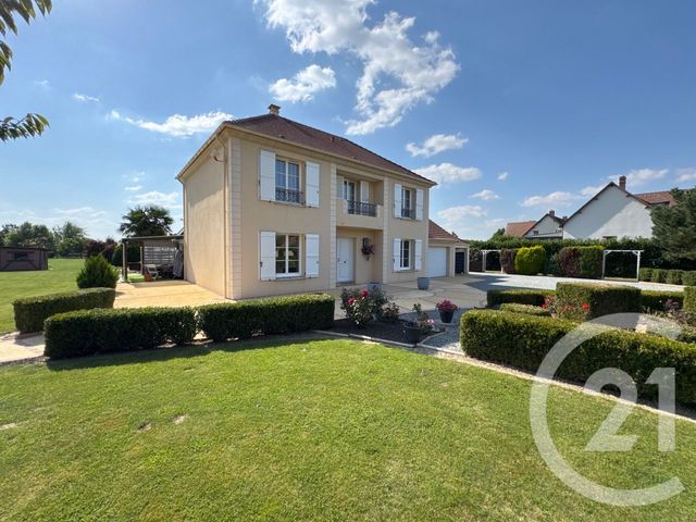 maison à vendre - 5 pièces - 140.0 m2 - CHARTRES - 28 - CENTRE - Century 21 Maitrejean Immobilier