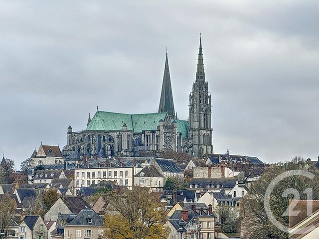 Appartement F5 à vendre - 6 pièces - 130.0 m2 - CHARTRES - 28 - CENTRE - Century 21 Maitrejean Immobilier