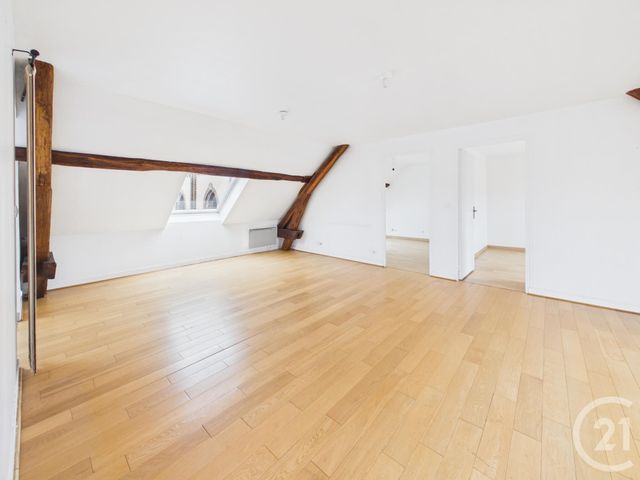 Appartement F3 à vendre - 3 pièces - 86.0 m2 - CHARTRES - 28 - CENTRE - Century 21 Maitrejean Immobilier